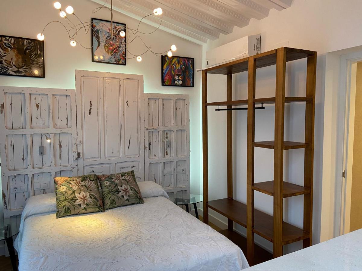 Casa Naia Santa Rufina 7 * Sevilha